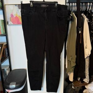 Torrid black bombshell skinny jeans